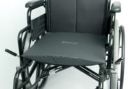 Aides à la mobilité / Coussin pour fauteuil roulant galbé